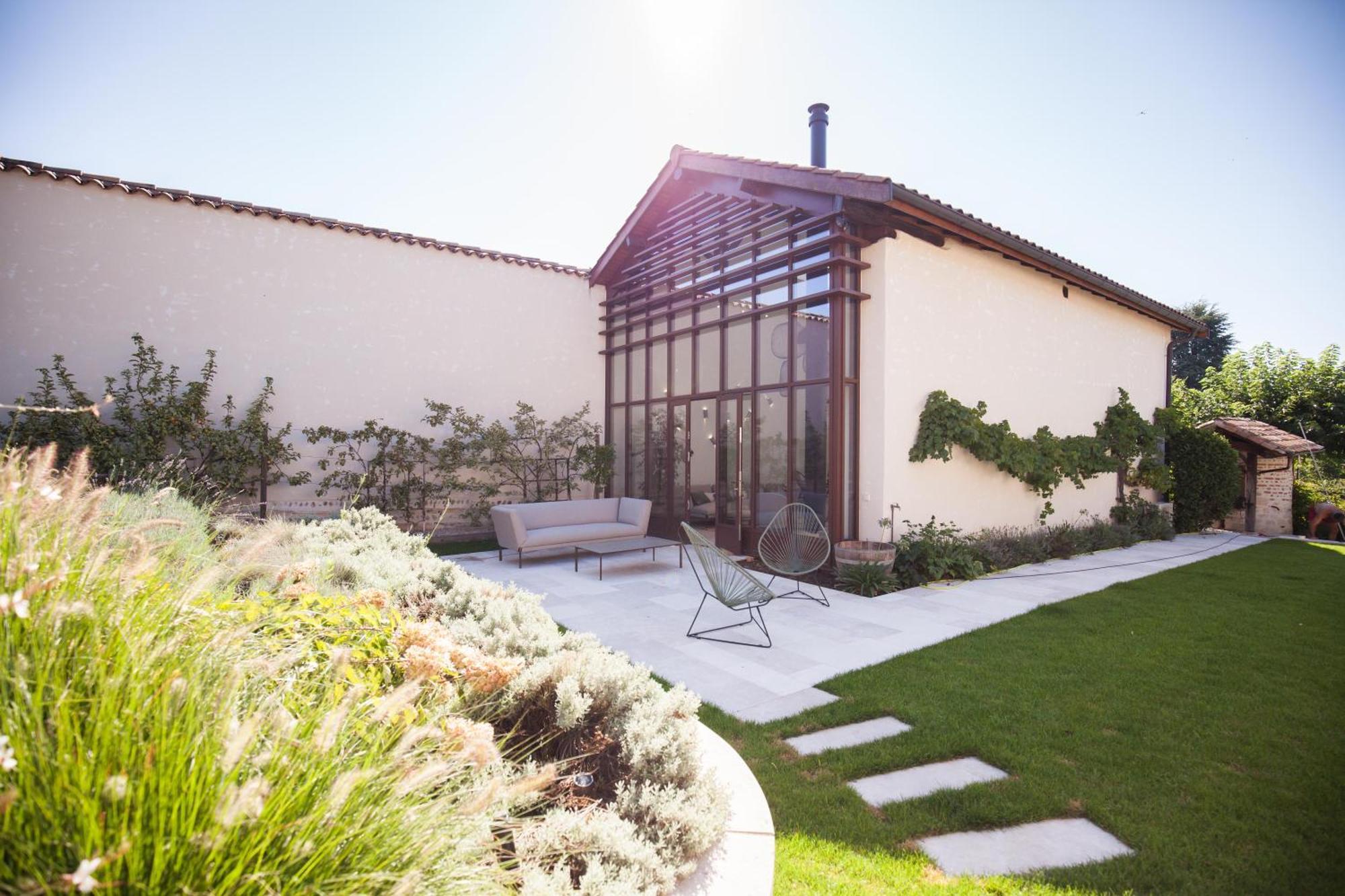 Le Relais De La Godasse Reyrieux Exterior photo